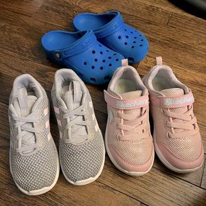 GIRLS’ PLAYSHOE BUNDLE-size 10